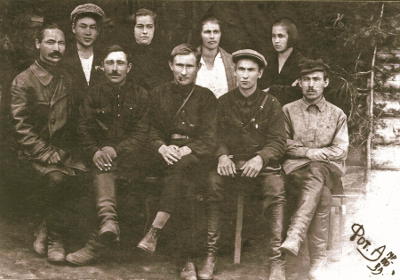 Жители Мухтуи. Предположительно 1923 год.